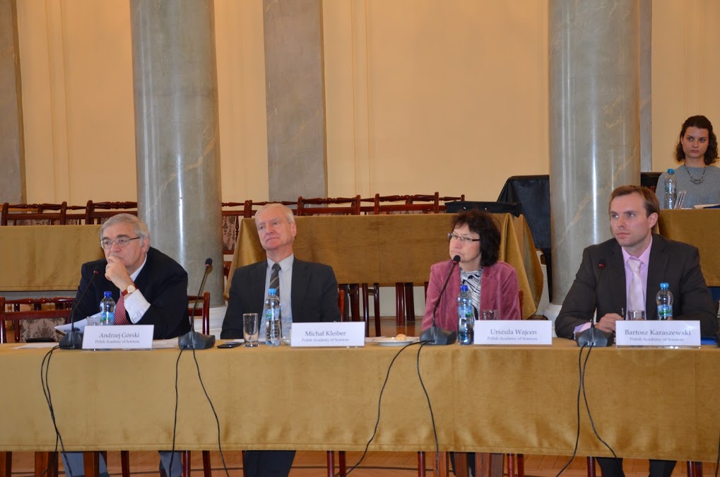 Forum Akademii Nauk państw Grupy Wyszehradzkiej (Warszawa, 21-22 X 2014)